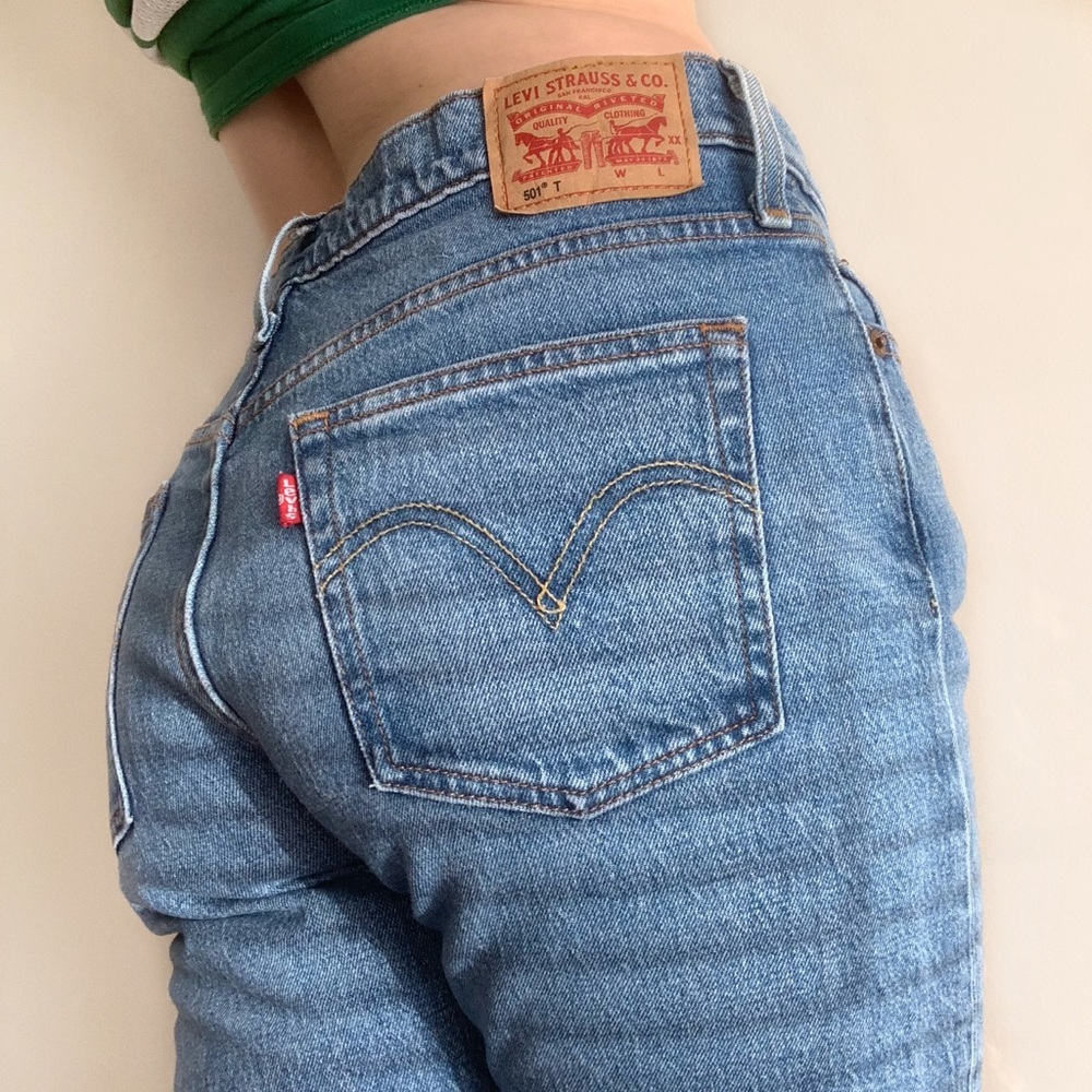 Levi’s 501 Tapered Jeans